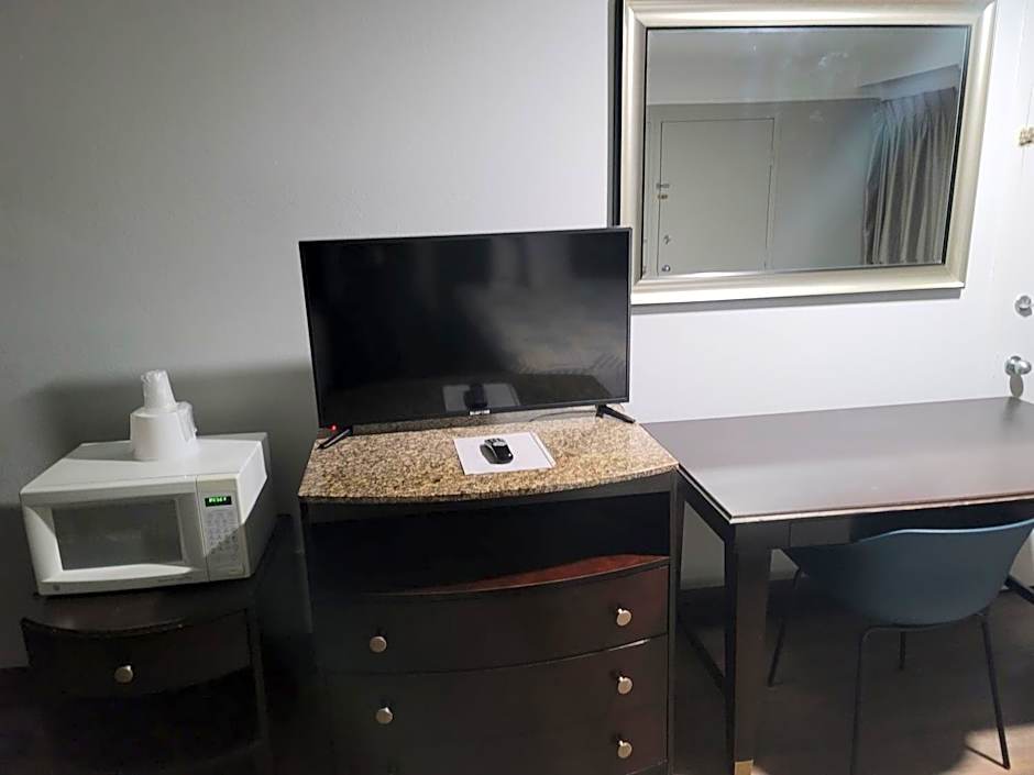 Studio 6 Suites Hinesville, GA