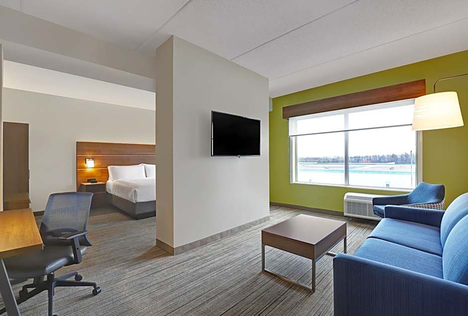 Holiday Inn Express & Suites Collingwood By IHG