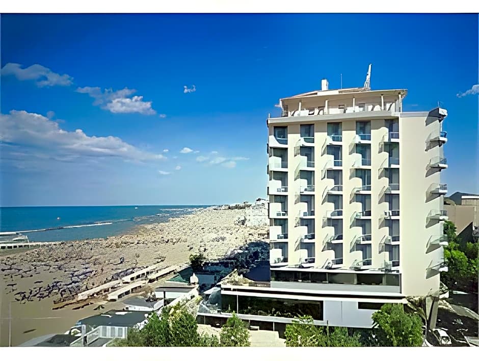 Victoria Palace Hotel