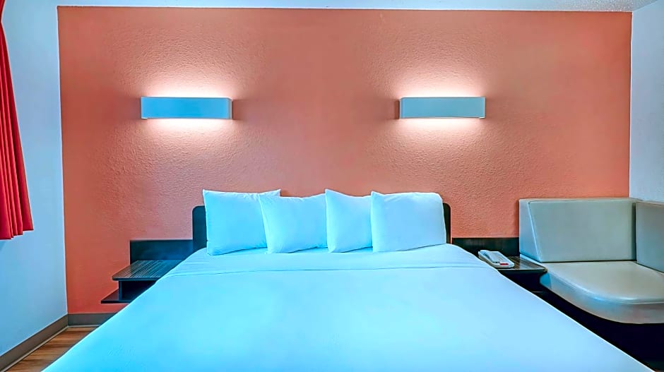 Suites Los Angeles CA Los Angeles LAX