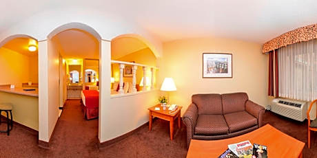 Queen Room with Pool View