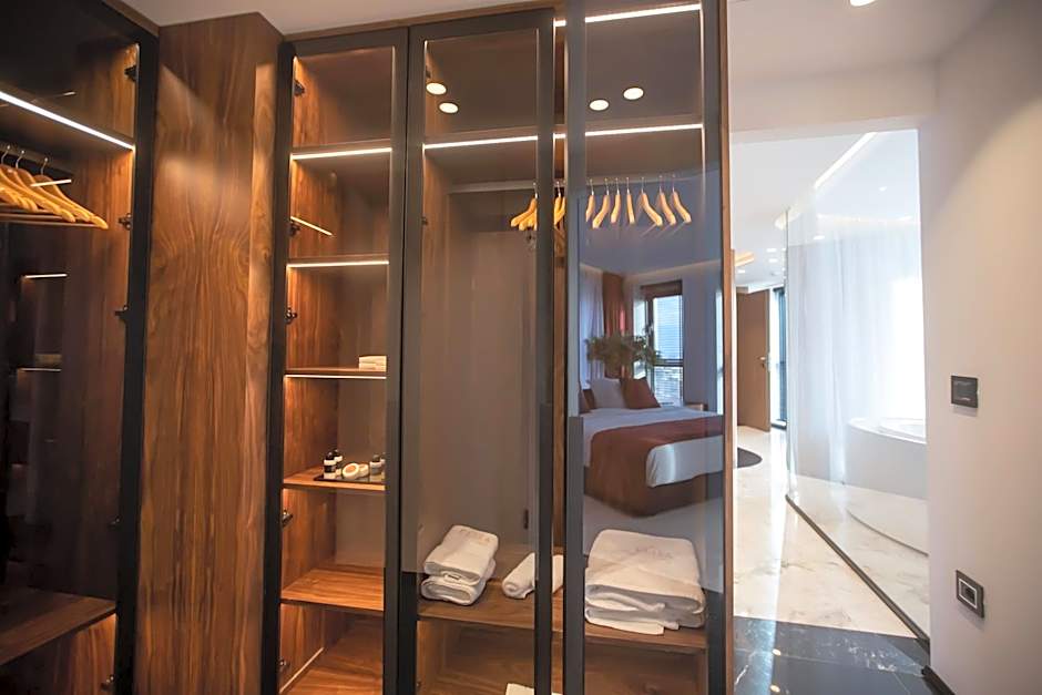 Hotel Elisa Tirana, Affiliated by Melia