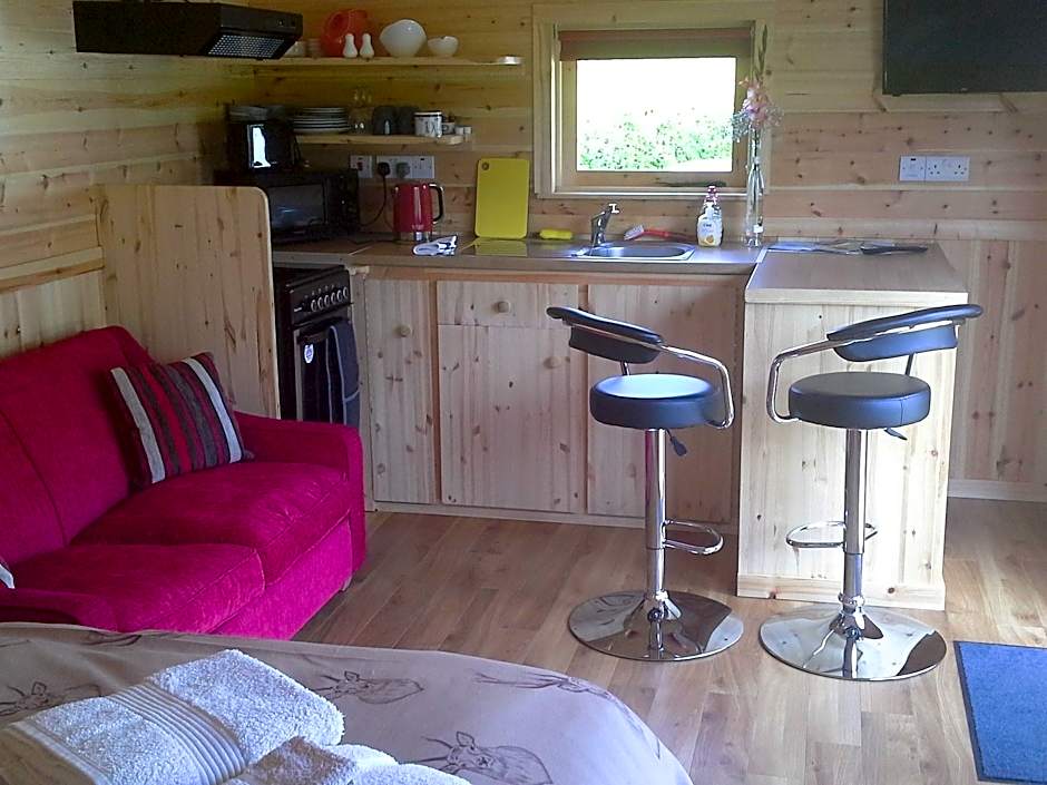 Photo 1 of 4 of Cottage, Garden View