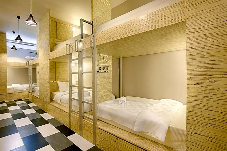 the youniQ Hotel, KLIA T1, KLIA T2