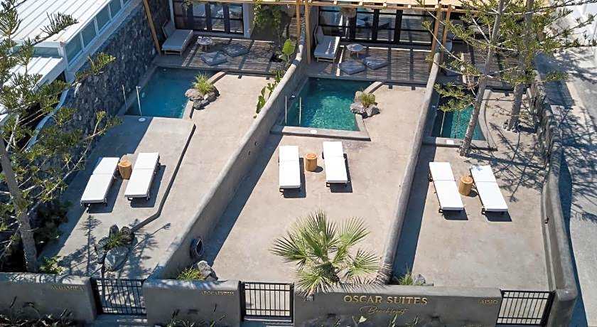 Oscar Beachfront Suites