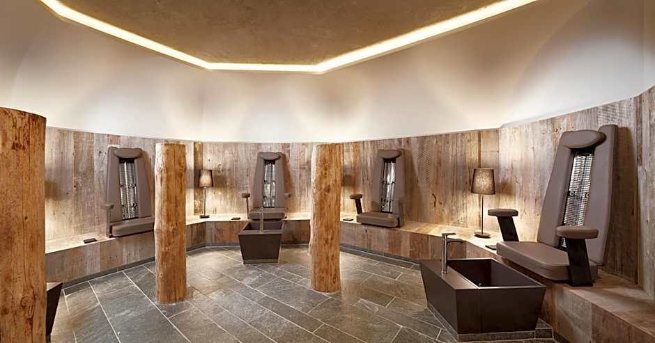 Hotel Berghof Crystal Spa & Sports