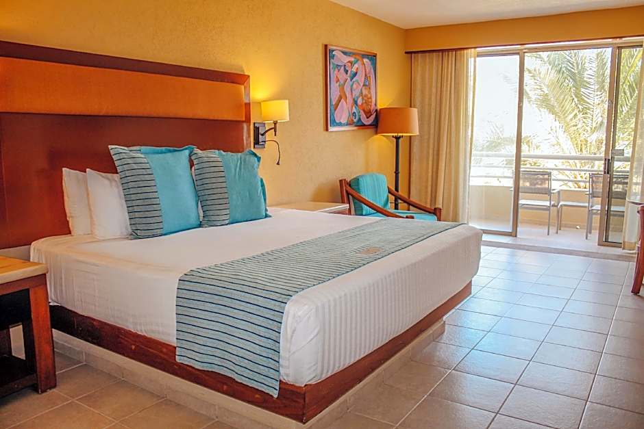 GR Solaris Lighthouse - All Inclusive