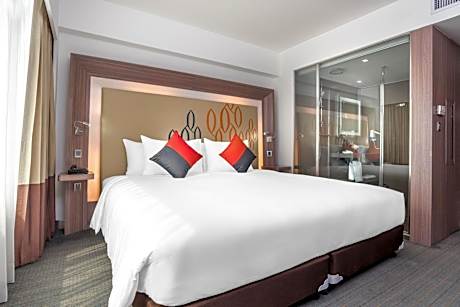 Deluxe King Room - High Floor