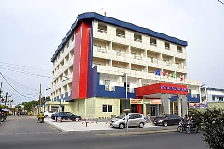 Hotel Royal Palace
