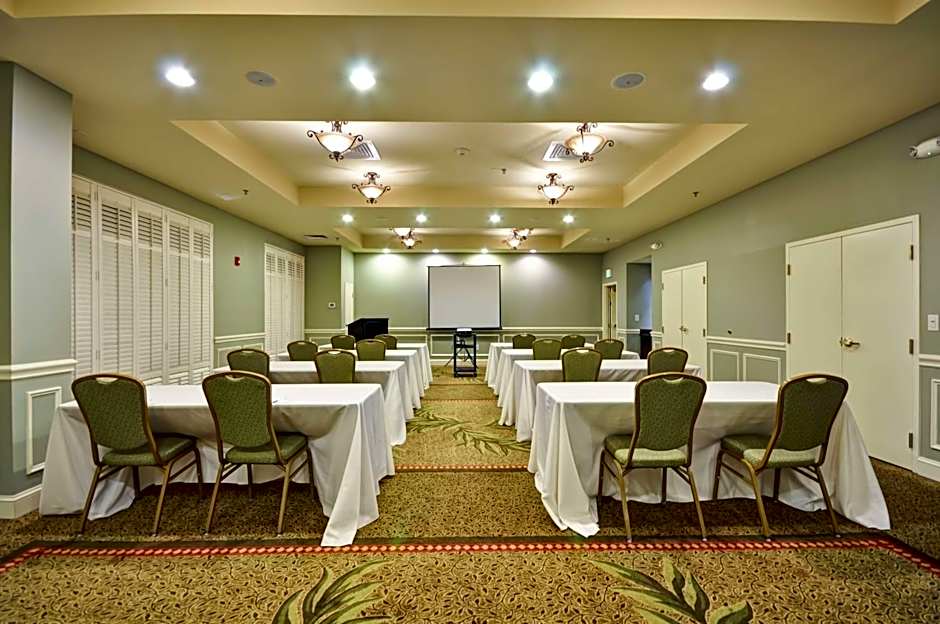 Hampton Inn By Hilton And Suites North Charleston