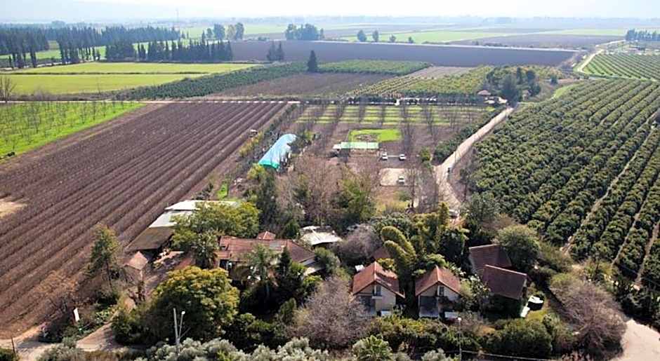 Vitrage Holiday Village and Spa