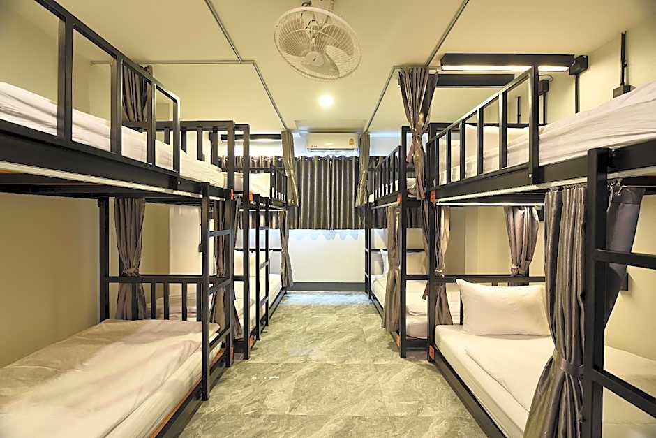 KOKO Party Hostel