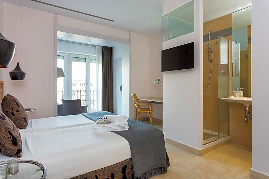 Quartprimera Apartments