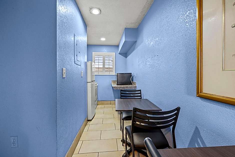 American Executive Inn Mesa