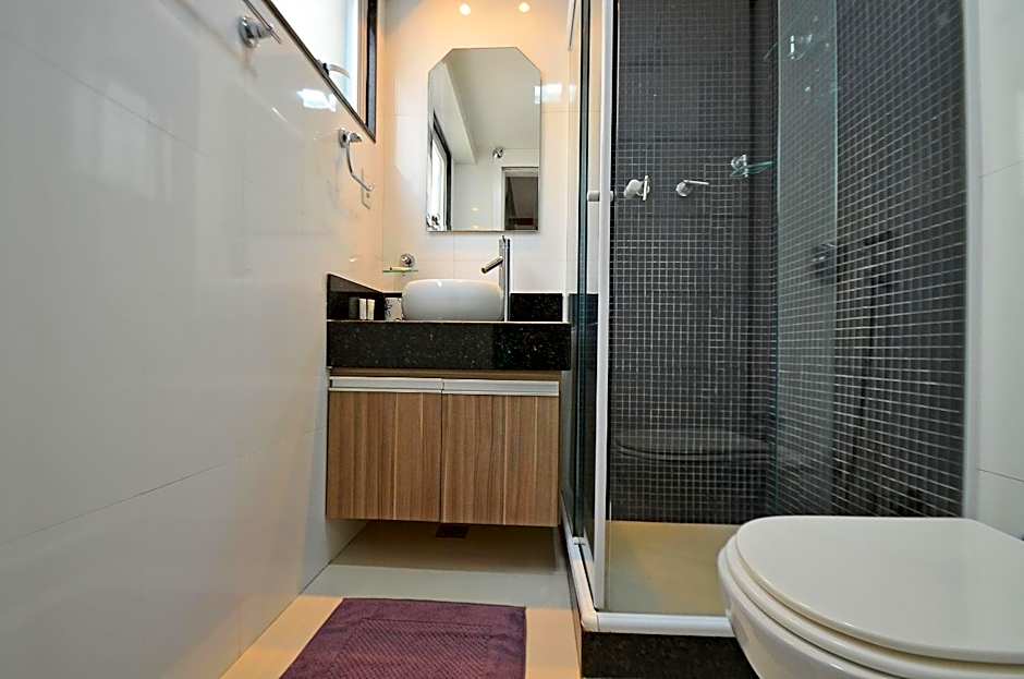 Comfortable 3 Bedrooms: Side Sea View