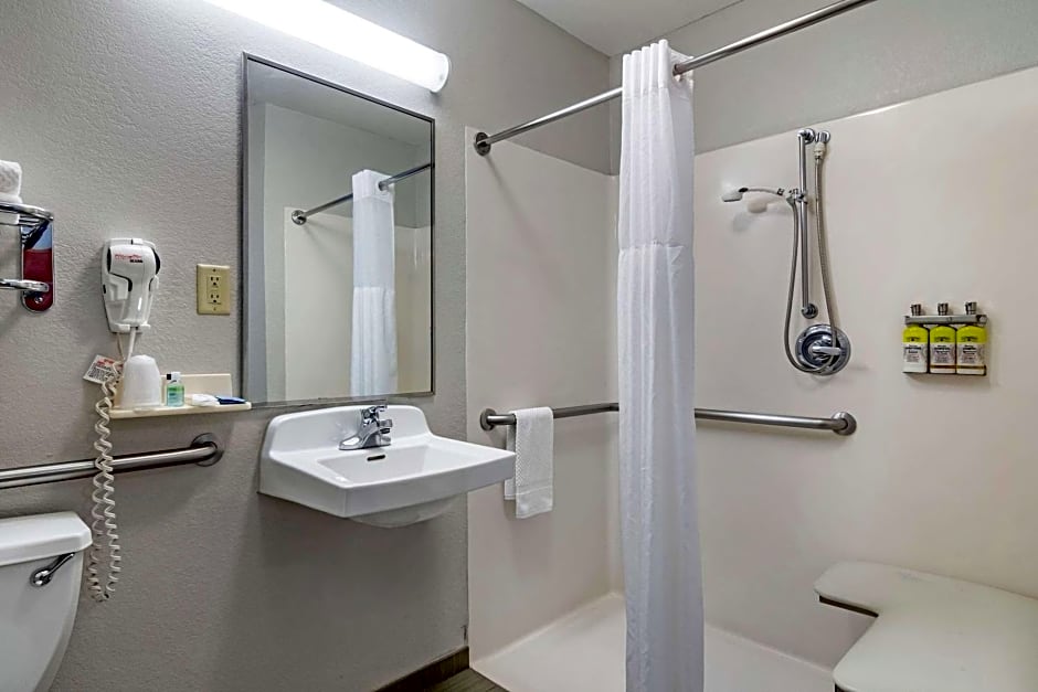 MainStay Suites Emporia