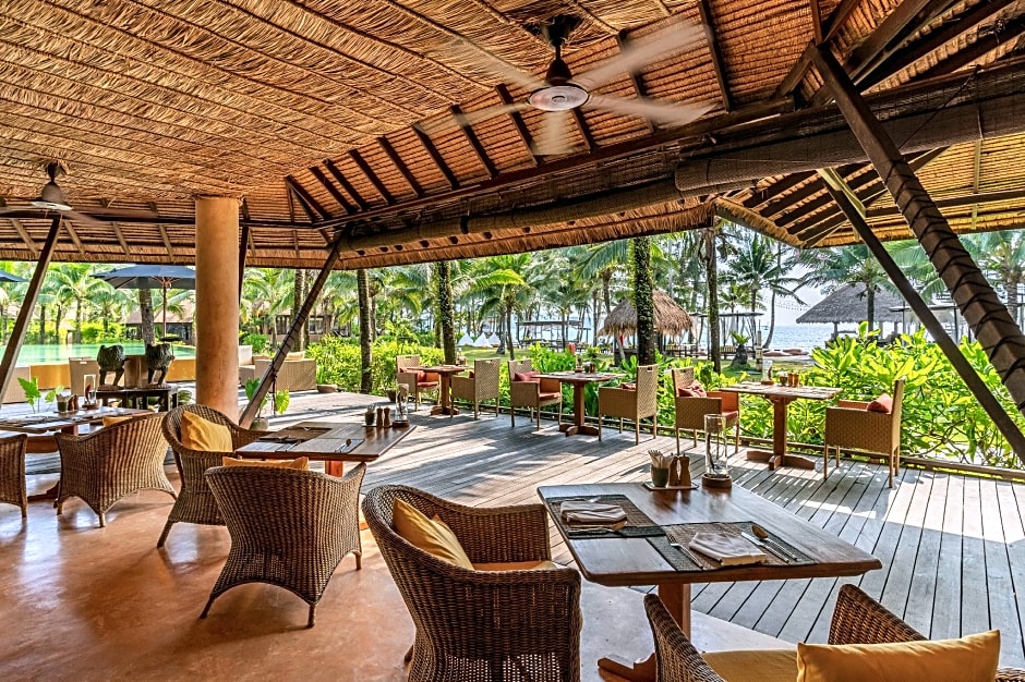 High Season Pool Villa & Spa