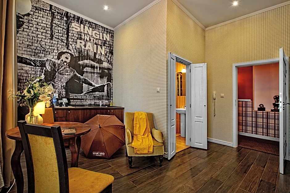 Stare Kino Cinema Residence