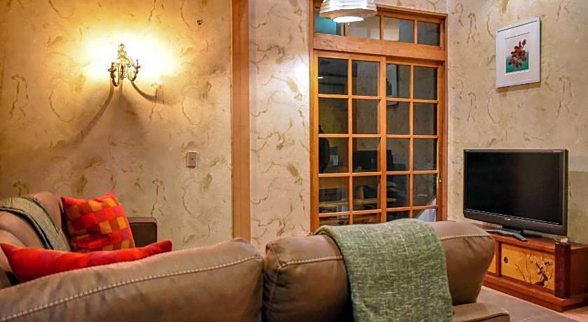 Kizuna Lodge & BBQ Centre