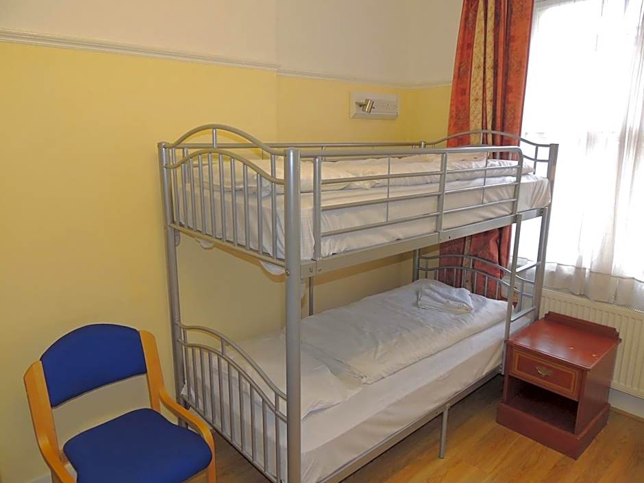 Dolphin Inn - The Lodge