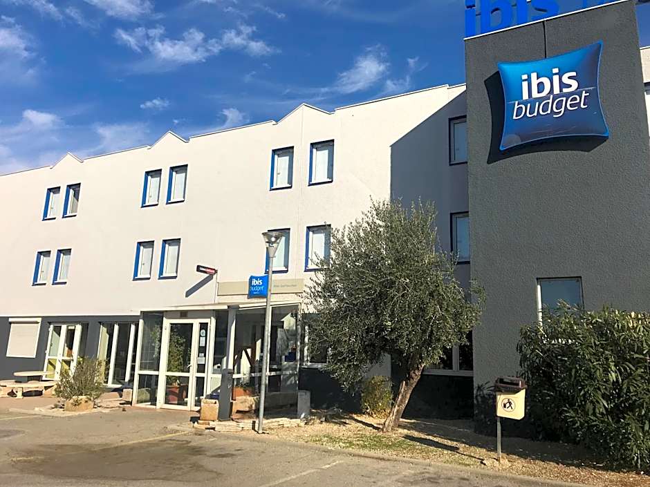 ibis budget Arles Sud Fourchon