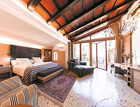 Junior Suite with Terrace