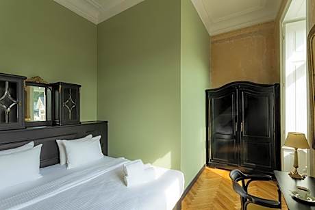 King Suite with Balcony