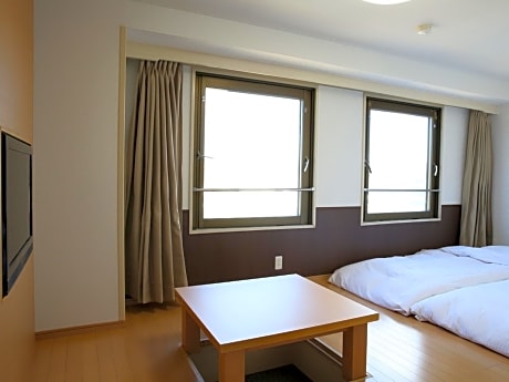 Modern Japanese Style Large Room - Non-Smoking