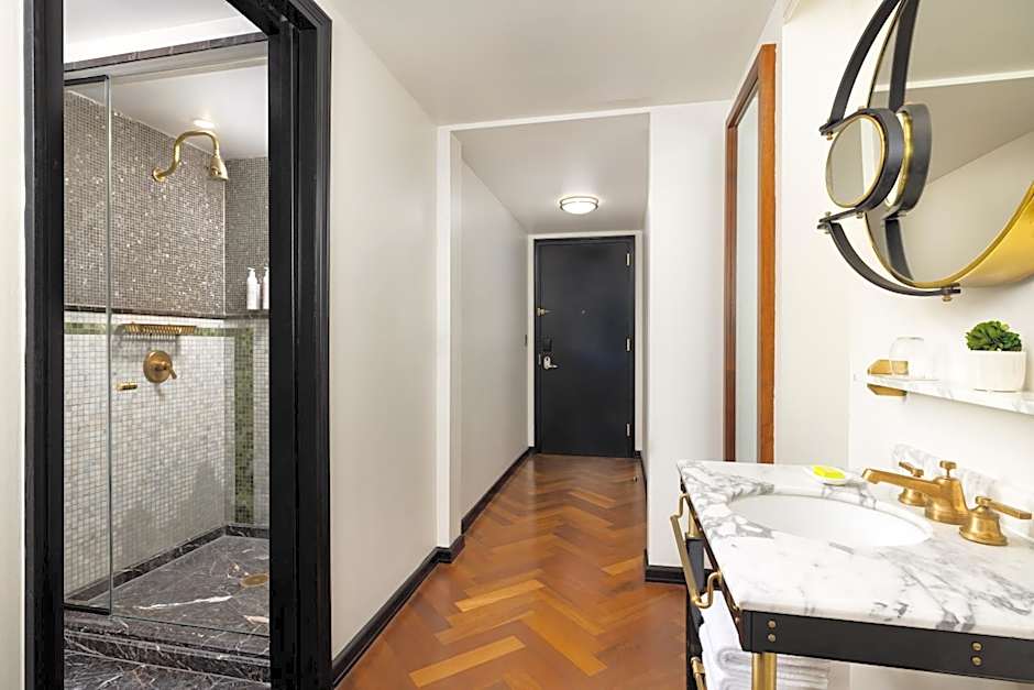 Le Meridien New York, Central Park