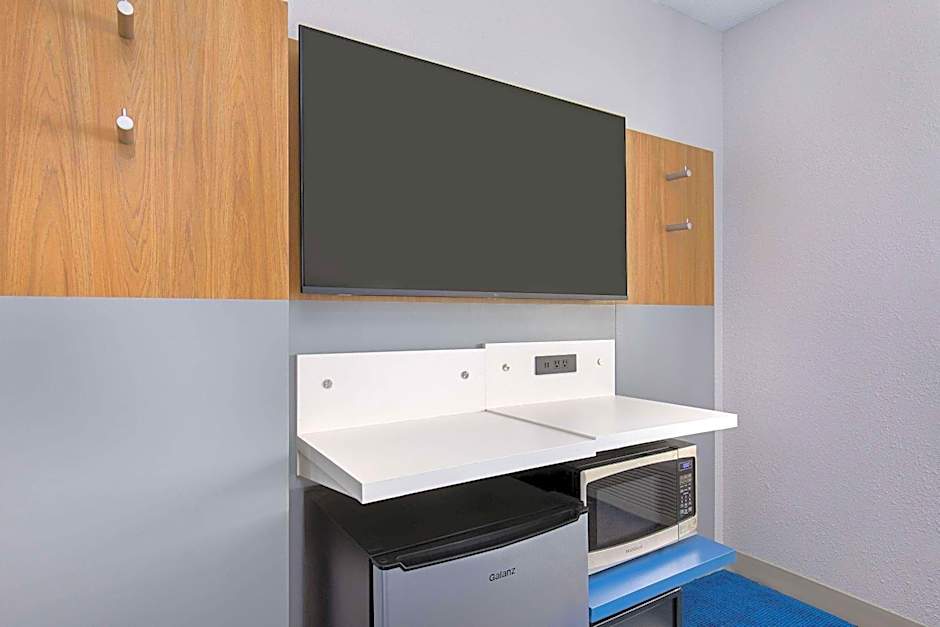 Microtel Inn & Suites By Wyndham Manchester