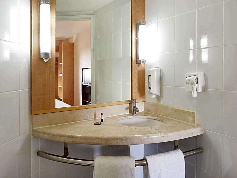 Ibis Merida