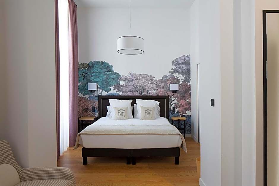 College des Doctrinaires, Hôtel, Résidence et SPA