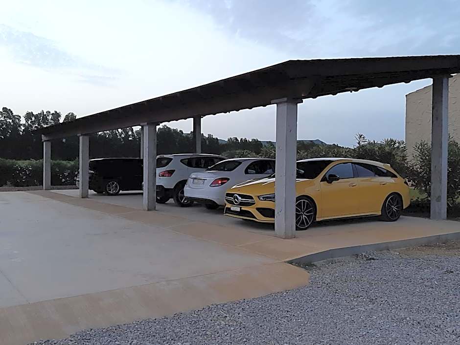 Agriturismo Is Solinas