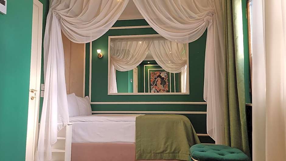 Seven Beauties Hotel Spa Restaurant, Old City Baku