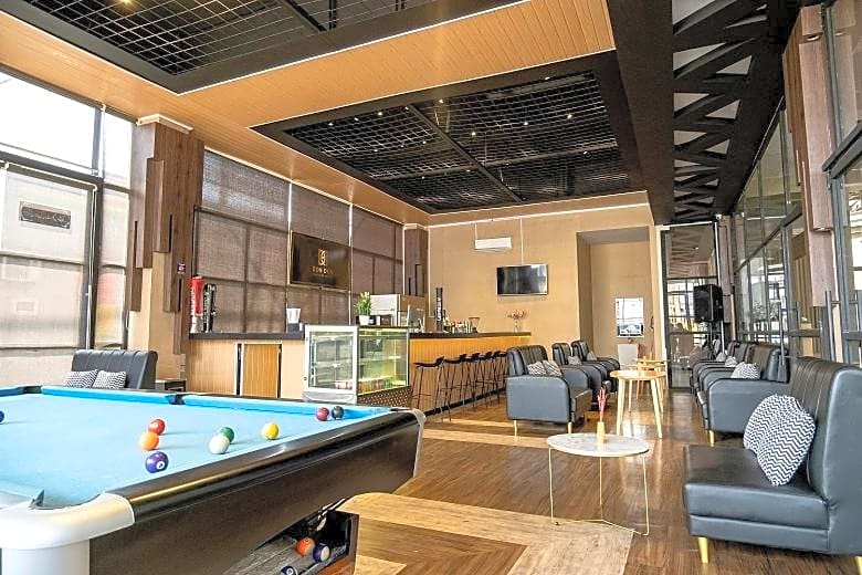 Premiere Hotel Tegal