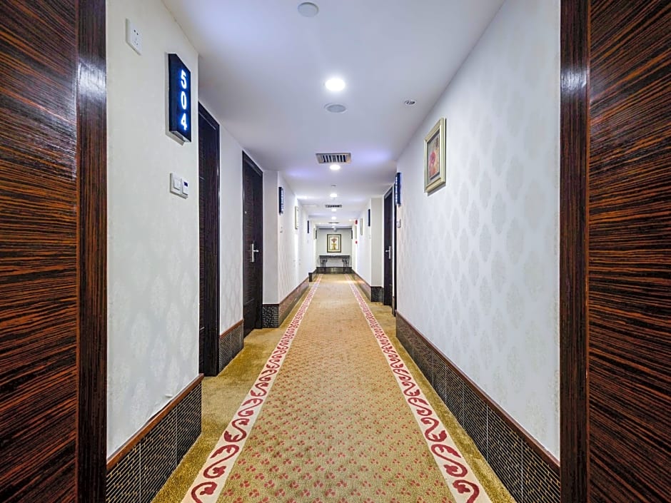 New World Hotel