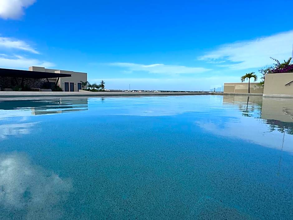 'Syrena Luxury Caribbean' Heart of Playa del Carmen - Fast Wi-fi - Sea Views