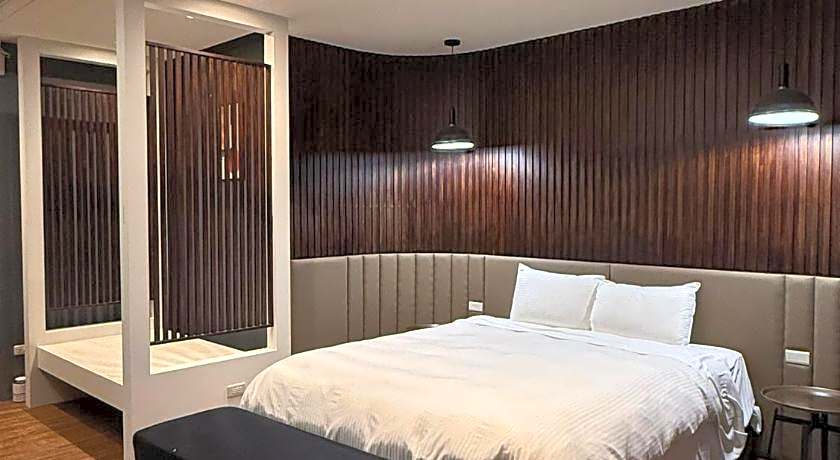 Her Home Spa Motel Douliu