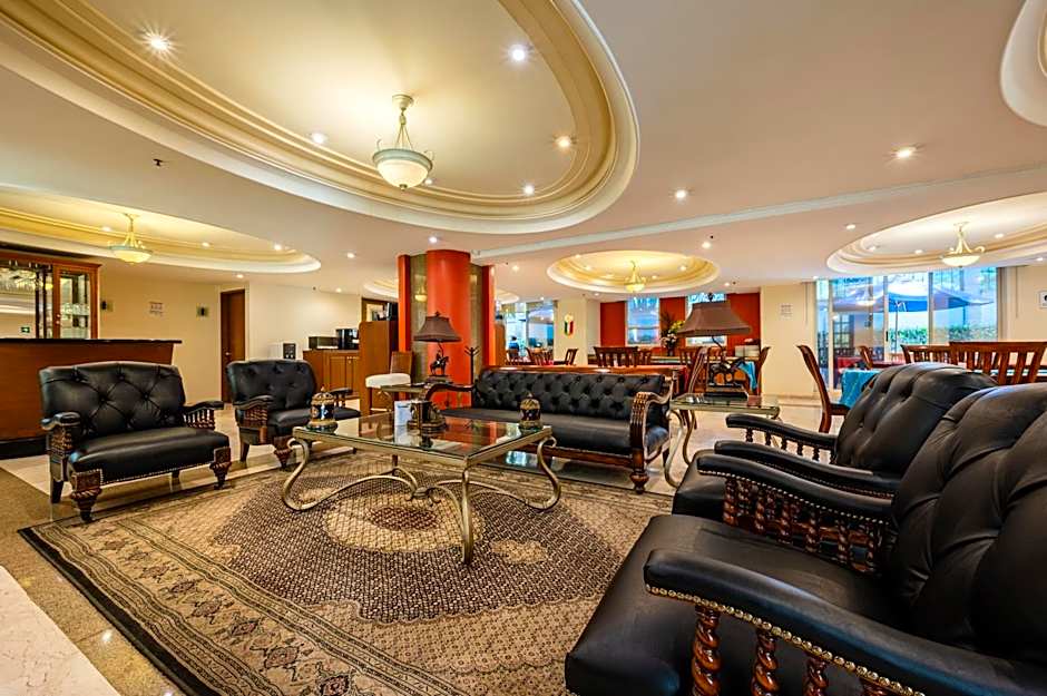 Capitalia Obelisk Polanco