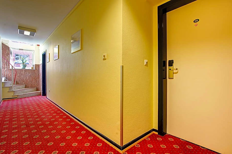Hotel Elbinsel free parking