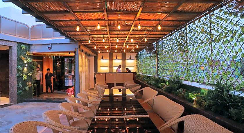 Hotel Haris MG Road