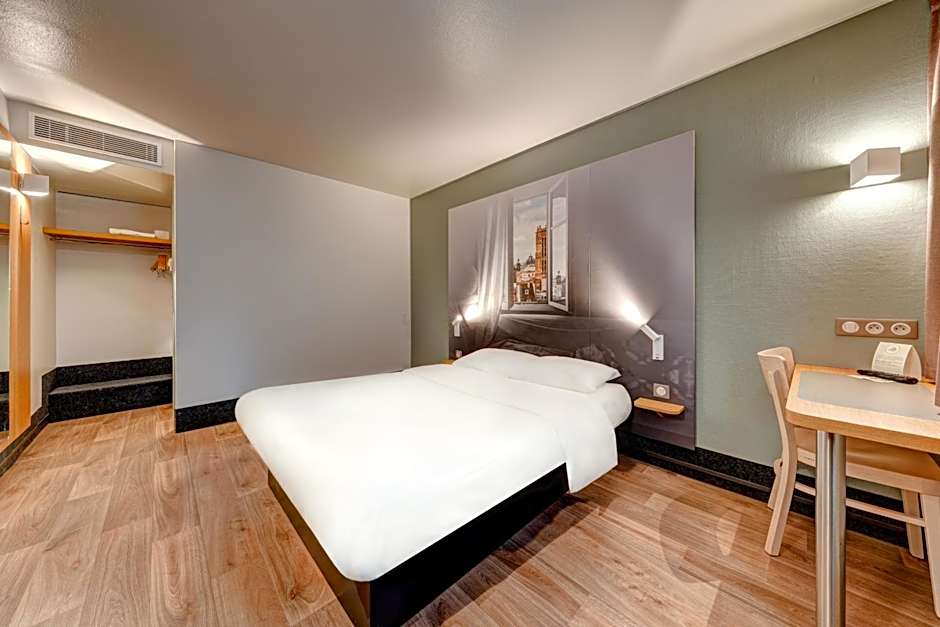 B&B HOTEL Louveciennes