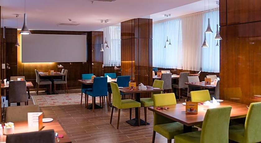 Holiday Inn Aktau By IHG