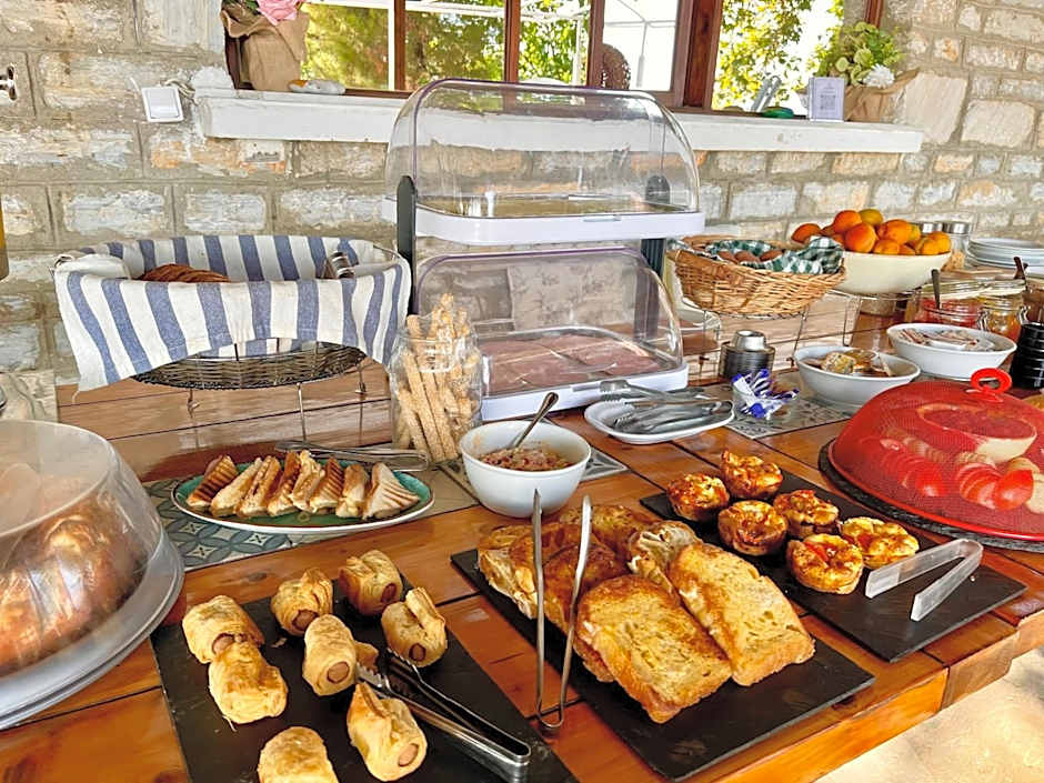 Olympos Hotel