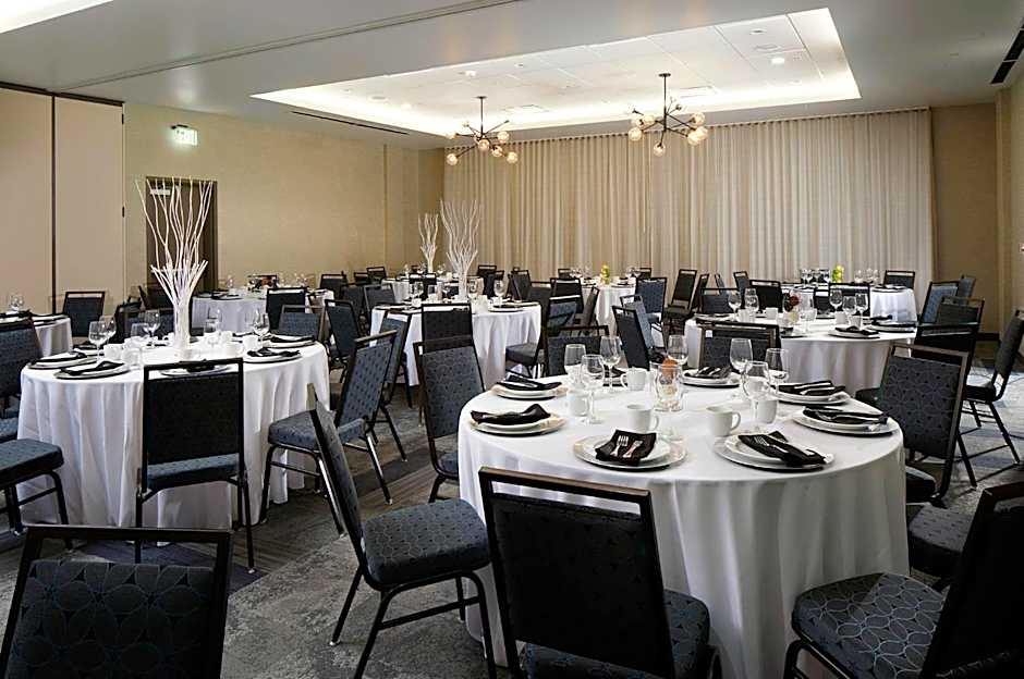Cambria Hotel Phoenix Chandler - Fashion Center
