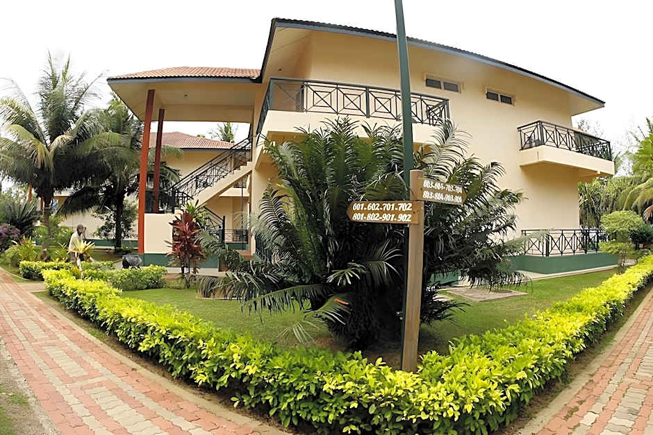 The Qamar Paka Resort