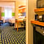 Fairfield Inn & Suites by Marriott Canton