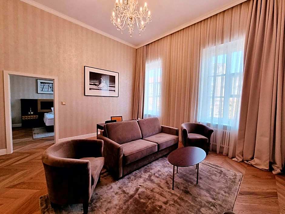 Incanto Old Town Boutique