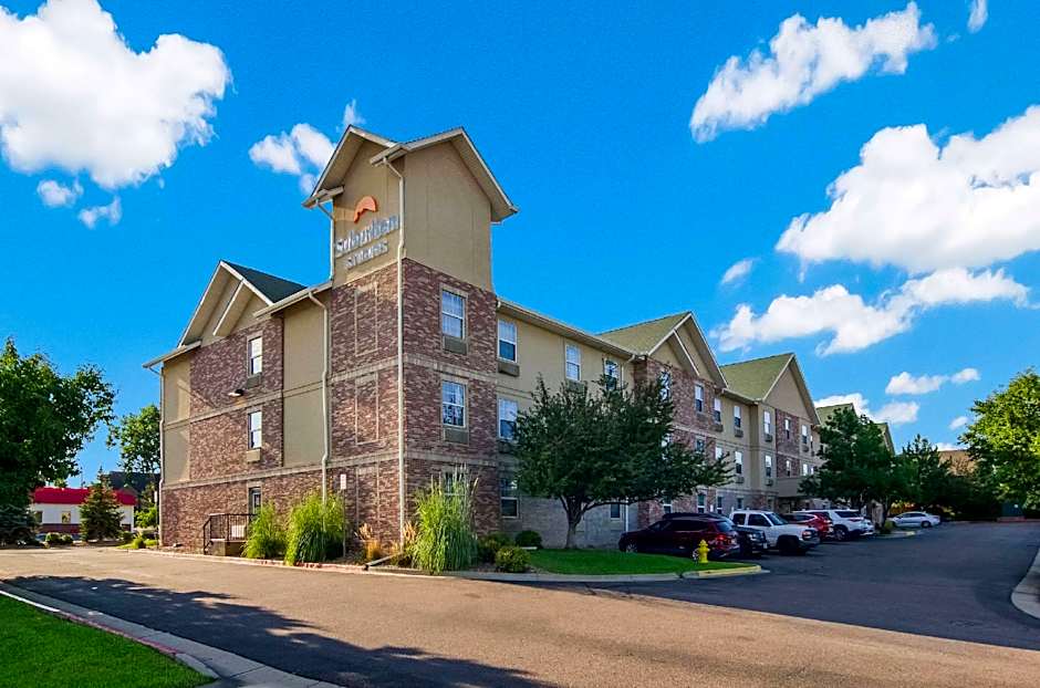 Suburban Studios Denver Central-Arvada