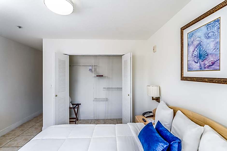 South River Suites